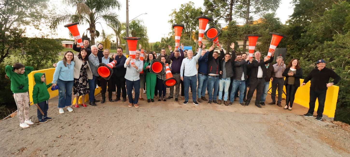 Gestão Big-Gipe entrega ponte histórica em Vila Campos e reforça o progresso no interior com um investimento de mais de R$280 mil