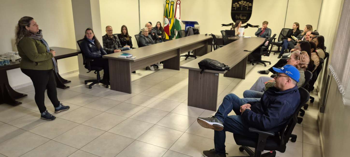 Prefeitura de Tapejara incentiva a qualificação de produtores para o turismo rural