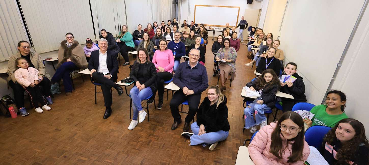 Polo UAB de Tapejara promove seminário sobre inclusão e aprendizagem significativa