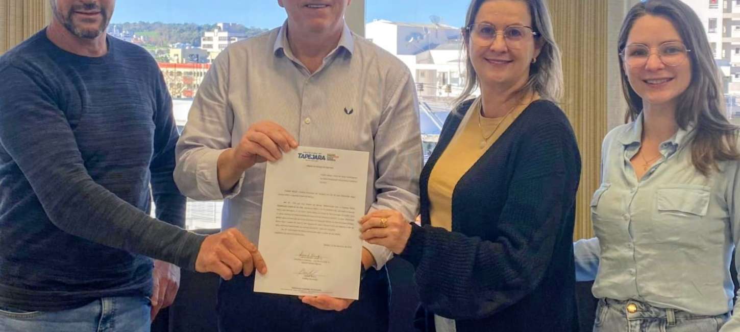 Prefeitura assina ordem de serviço para construção de nova creche em Tapejara