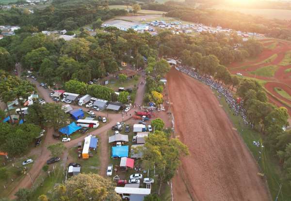 Tapejara celebra a 1ª Festa Campeira com ampla participação regional