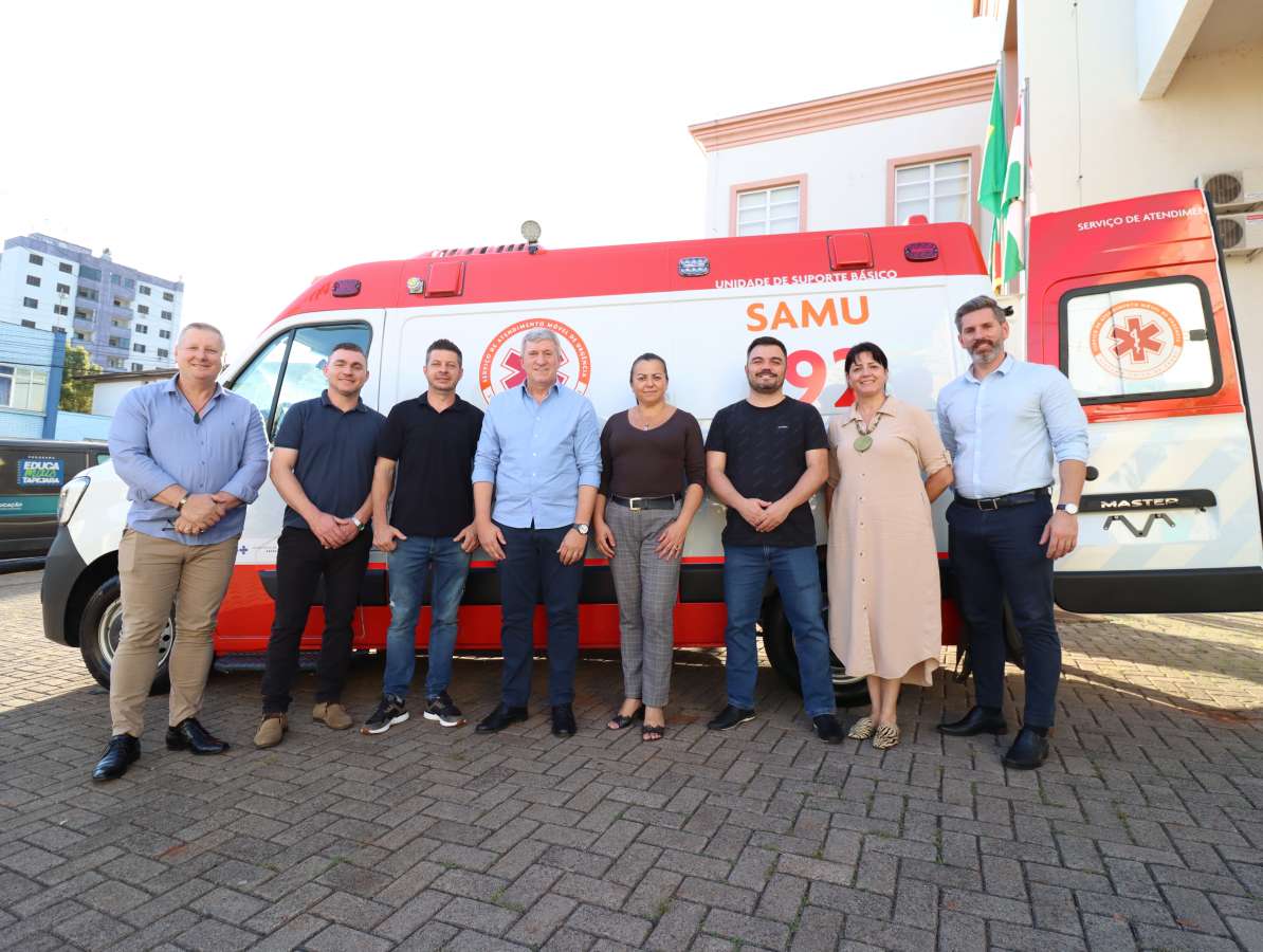 Tapejara recebe nova ambulância do Samu por meio do Novo PAC
