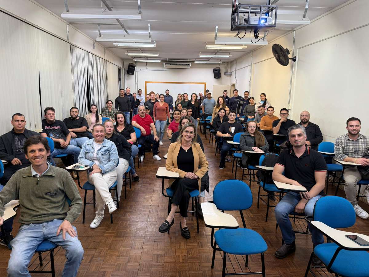 Curso de Engenharia de Produção do IFSul inicia no Polo UAB de Tapejara com 60 estudantes