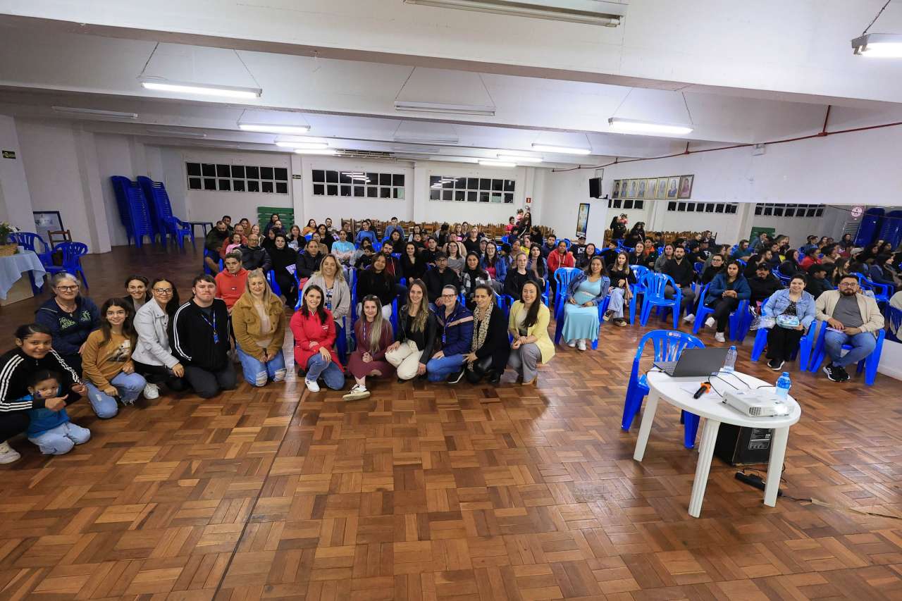 Encontro de Gestantes em Tapejara Reúne Mais de 150 Pessoas em Noite de Informação e Acolhimento