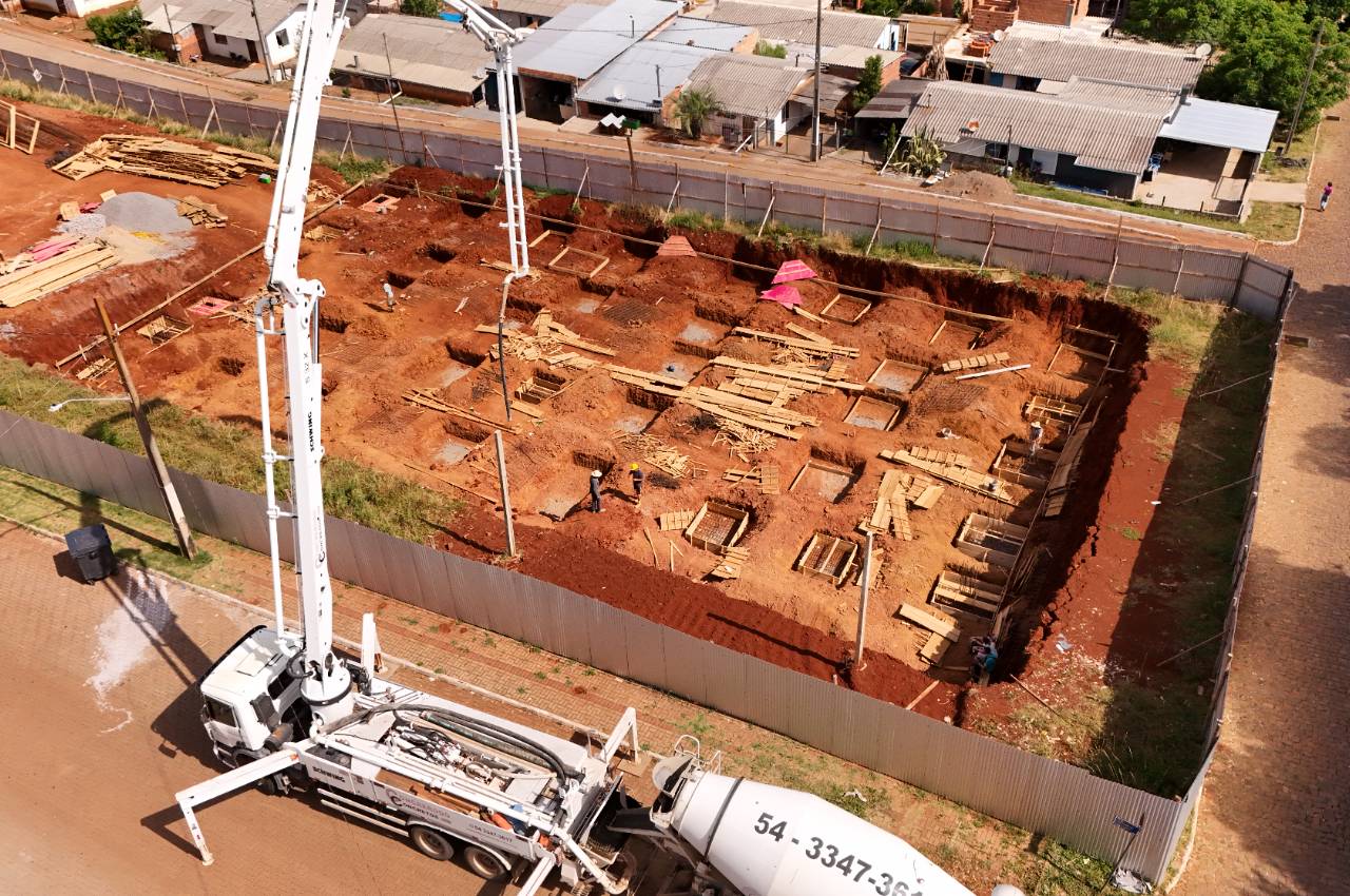 Obras da nova creche do bairro Real II avançam com início da etapa de fundação